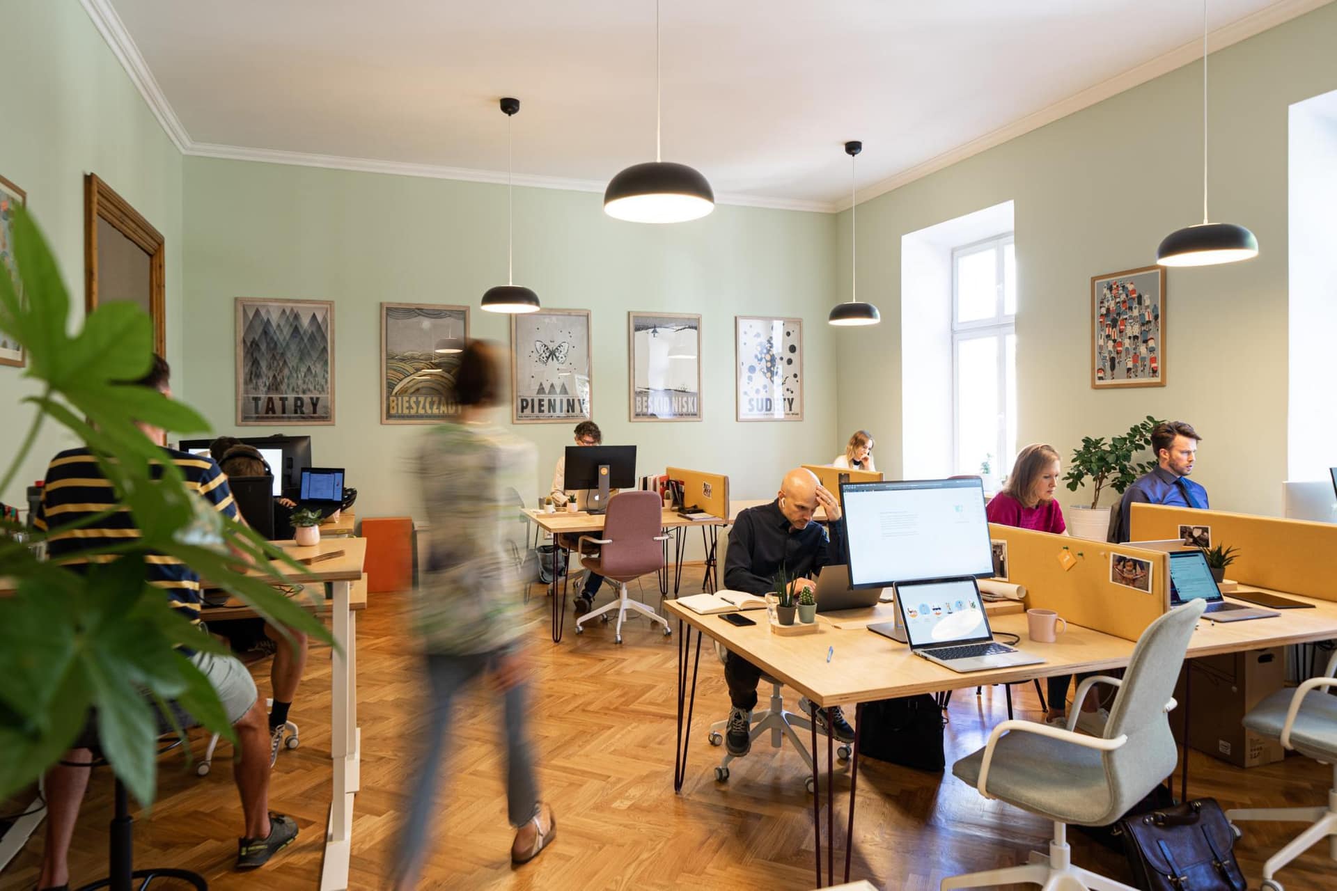 Biura Yolk Workspace & Community